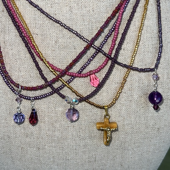 Lot of Six Seed Bead Handmade Necklaces with Small Dangles - Picture 2 of 4